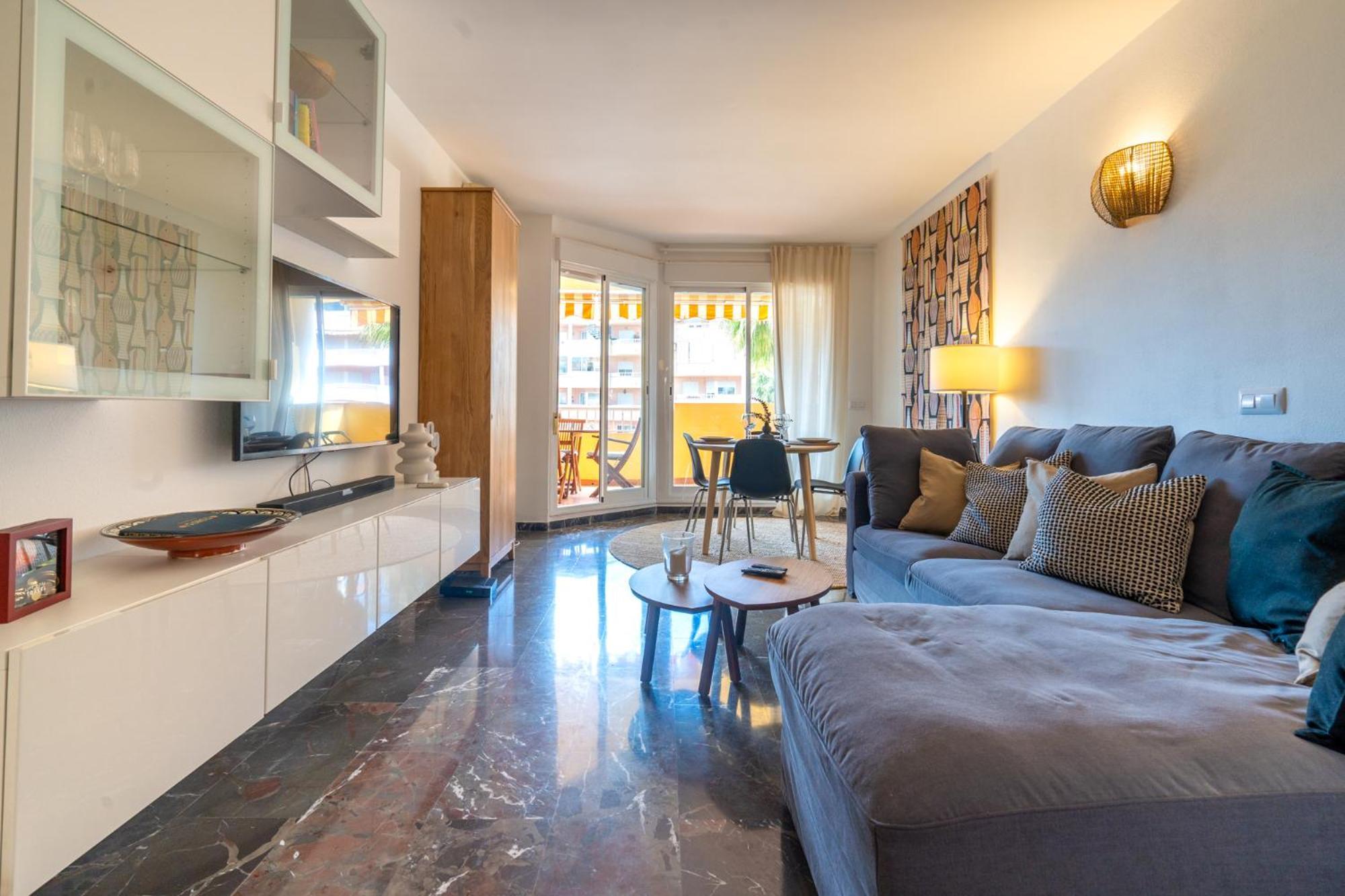 Apartment 2 Bedrooms With Pool, Terrace And Balcony Fuengirola