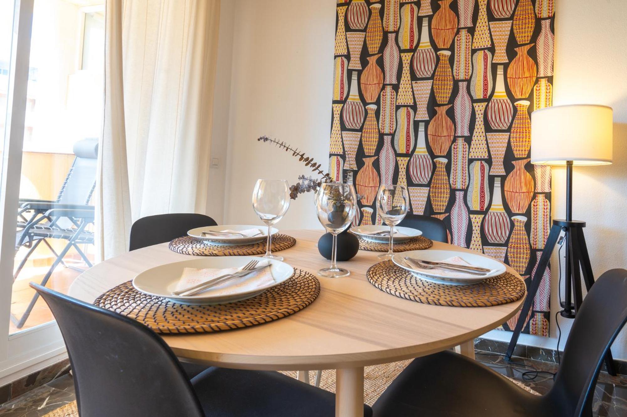 2 Bedrooms With Pool, Terrace And Balcony Fuengirola